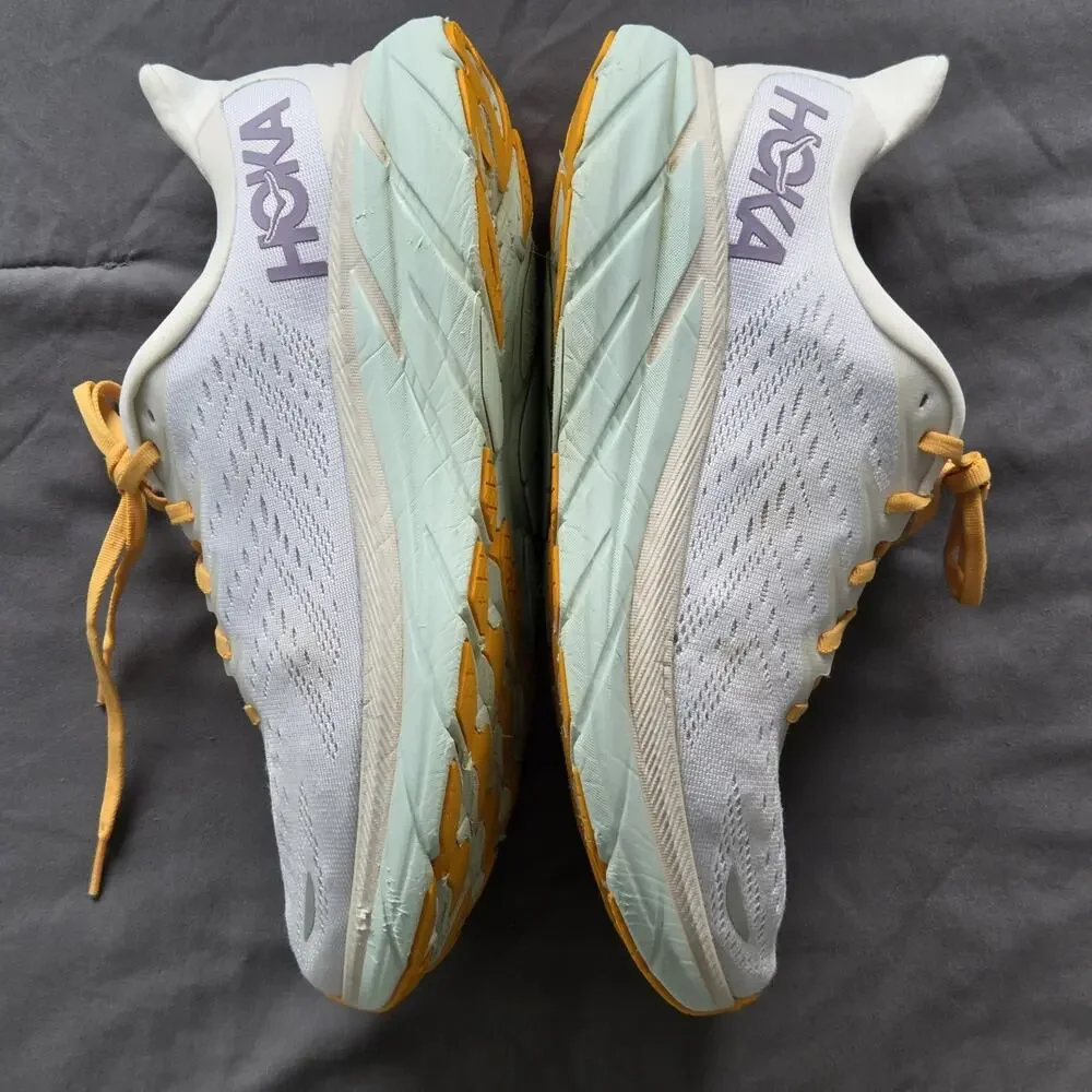 Hoka One One Womens Sz 10.5B Clifton 8 Running Shoes Sneakers Yellow White